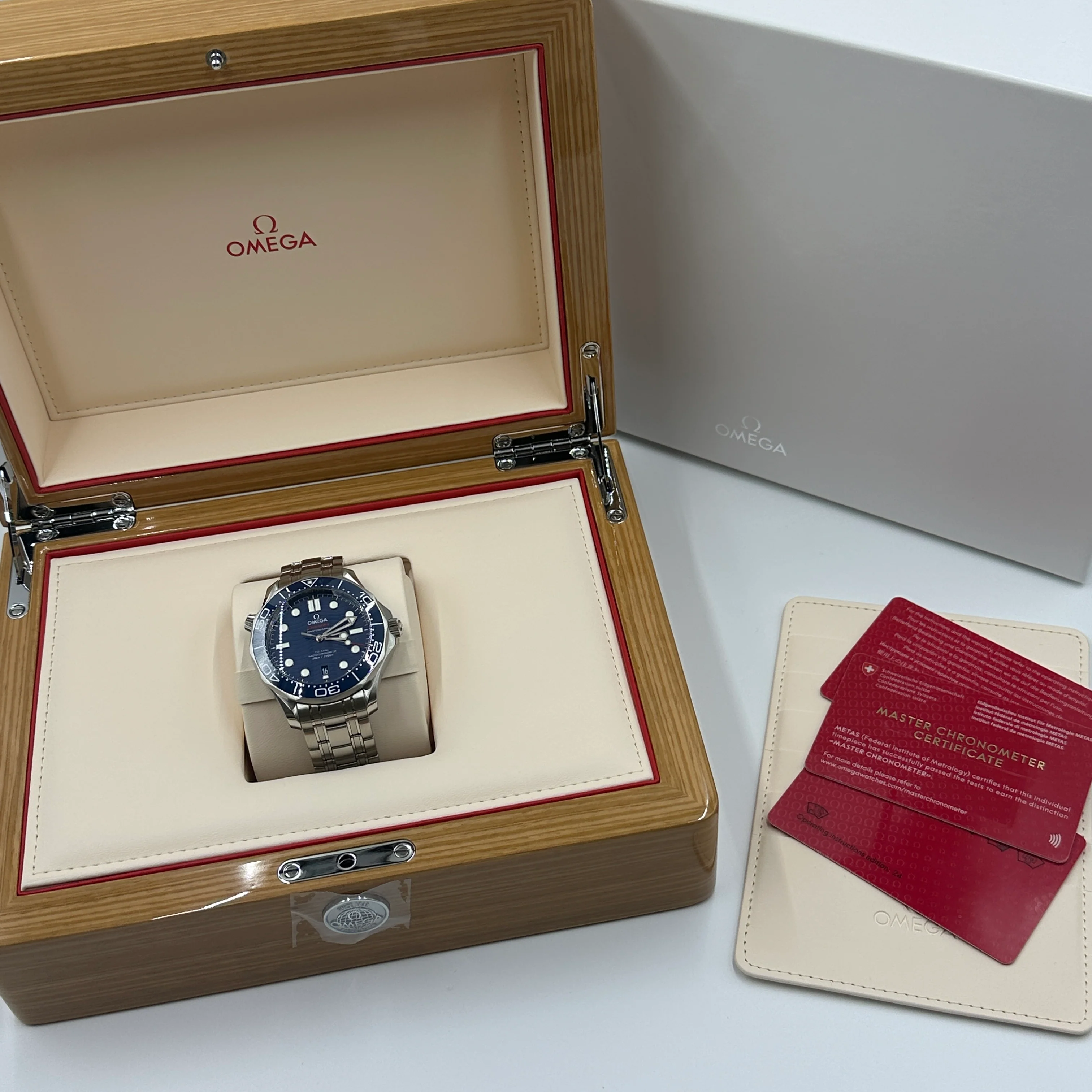 Omega Seamaster Diver 300M 210.30.42.20.03.001 2026 - Image 5