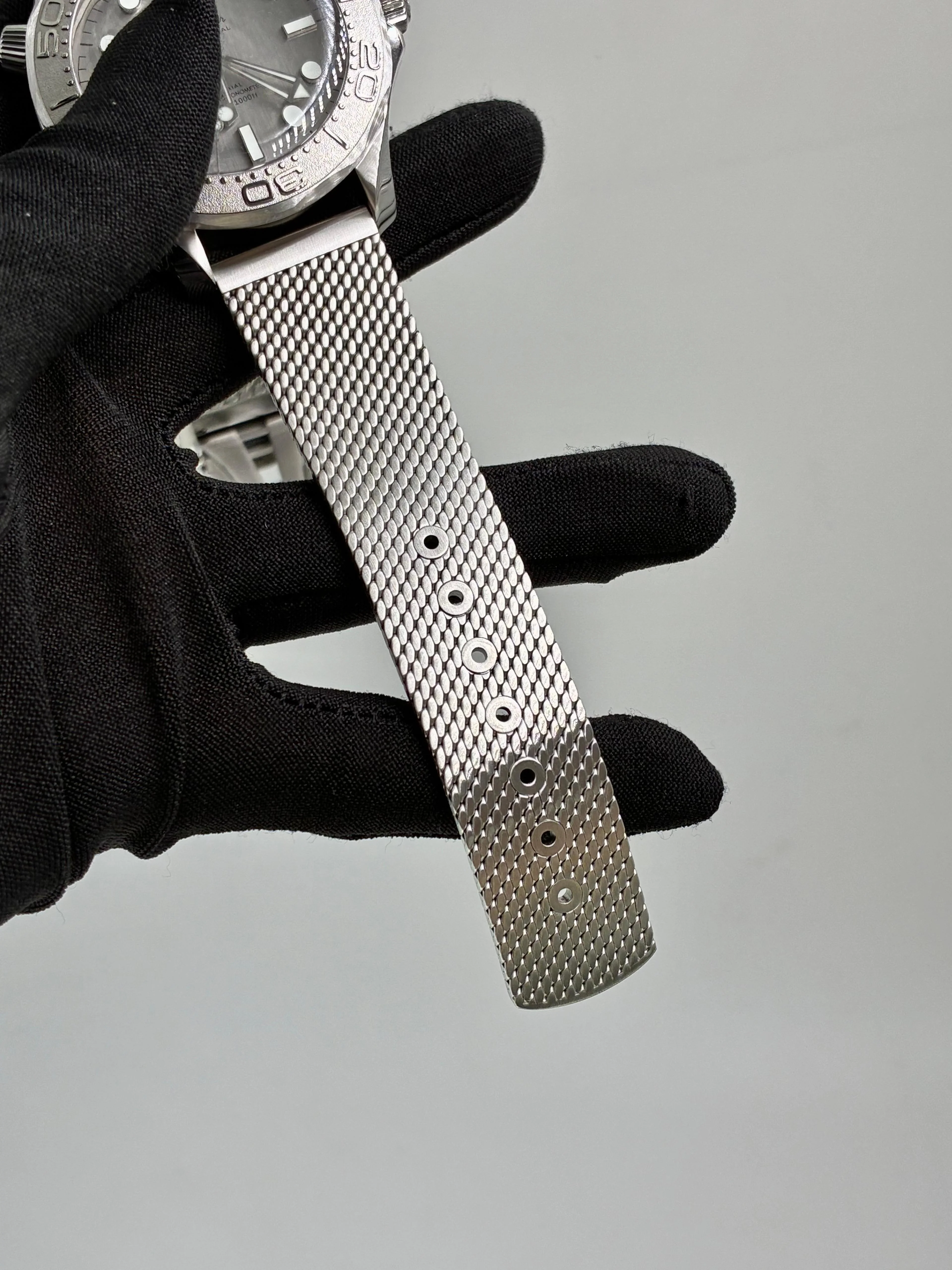 Omega Seamaster Diver 300M 210.30.42.20.06.002 - Image 10