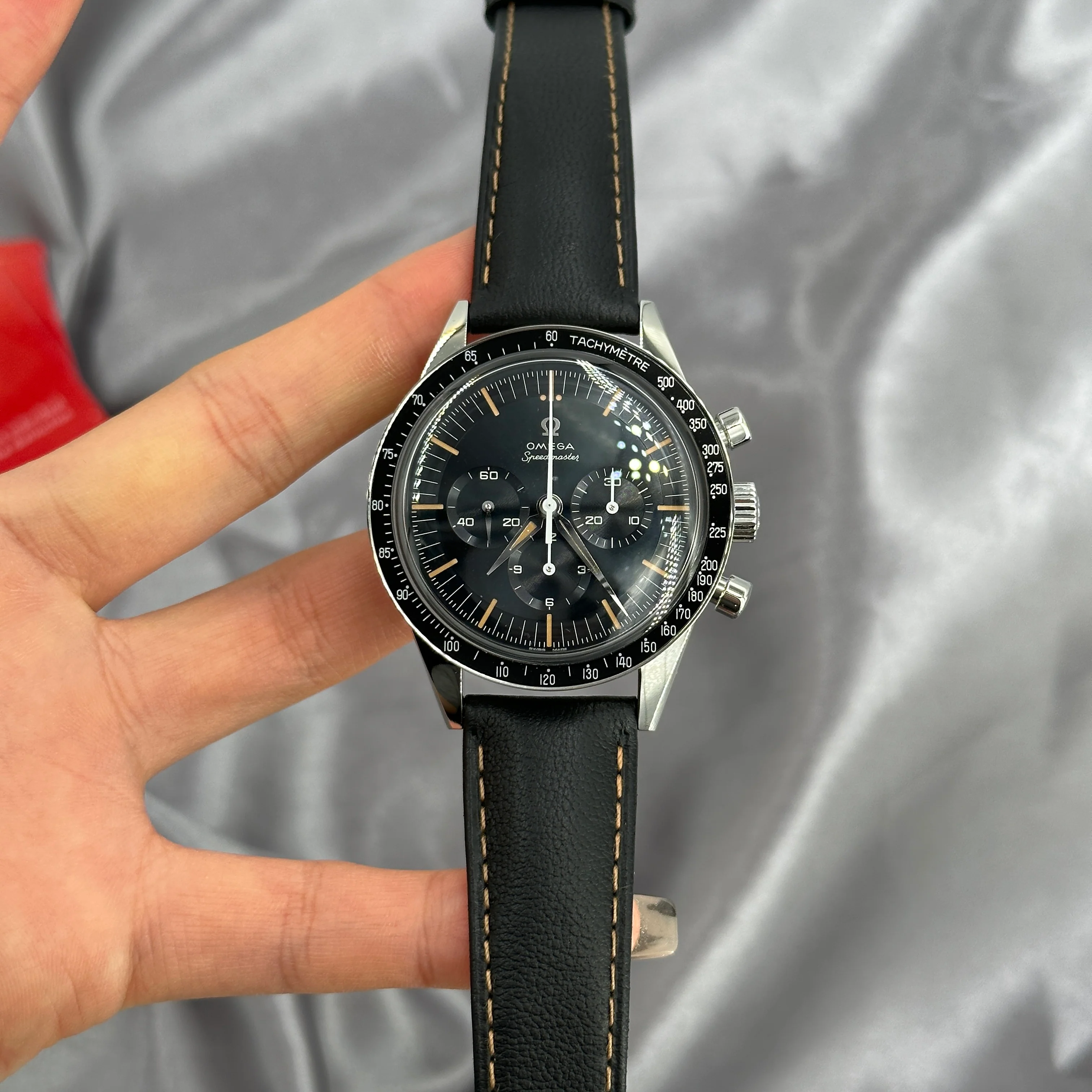 Omega Speedmaster First Omega In Space 39.7MM 310.32.40.50.06.001 2025 - Image 9
