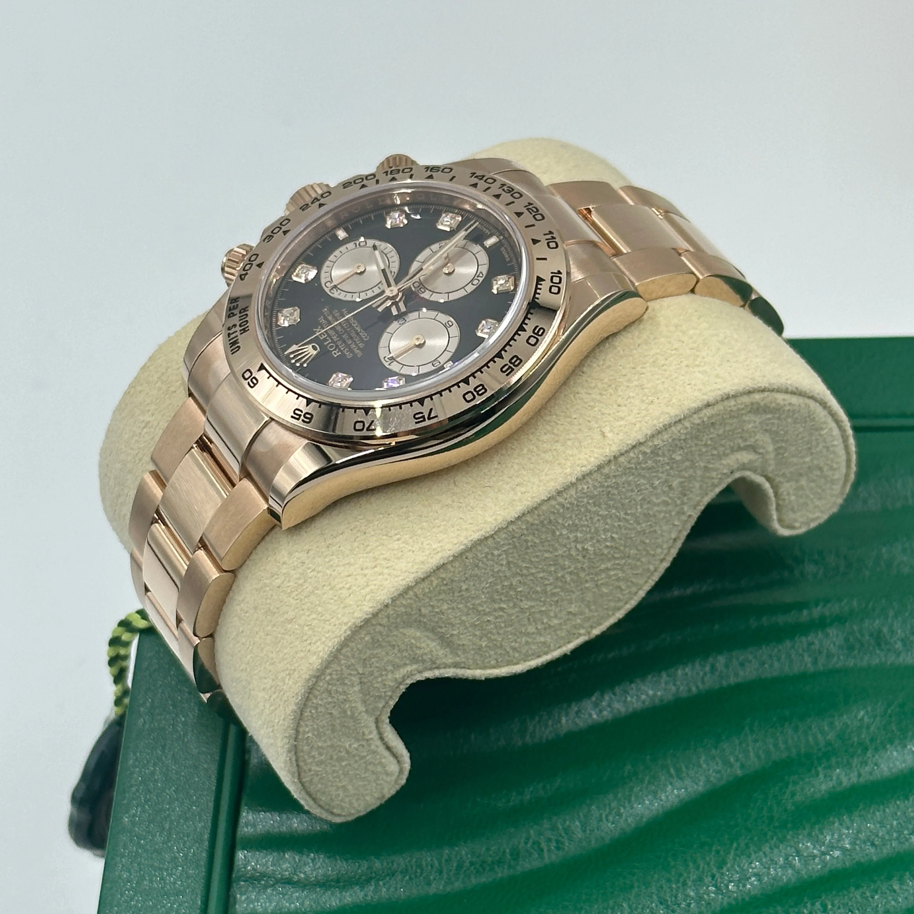 Rolex Cosmograph Daytona 126505G BLACK 2024 - Image 13